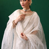 Zainab Chottani | Semi Formals | MEERAZ