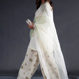 MNR | Chai Coffee Luxury Pret | Mint To Be