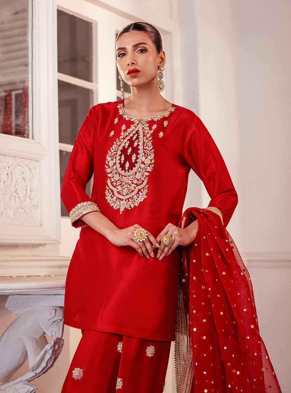 Zainab Chottani | Semi Formals | HAYAM
