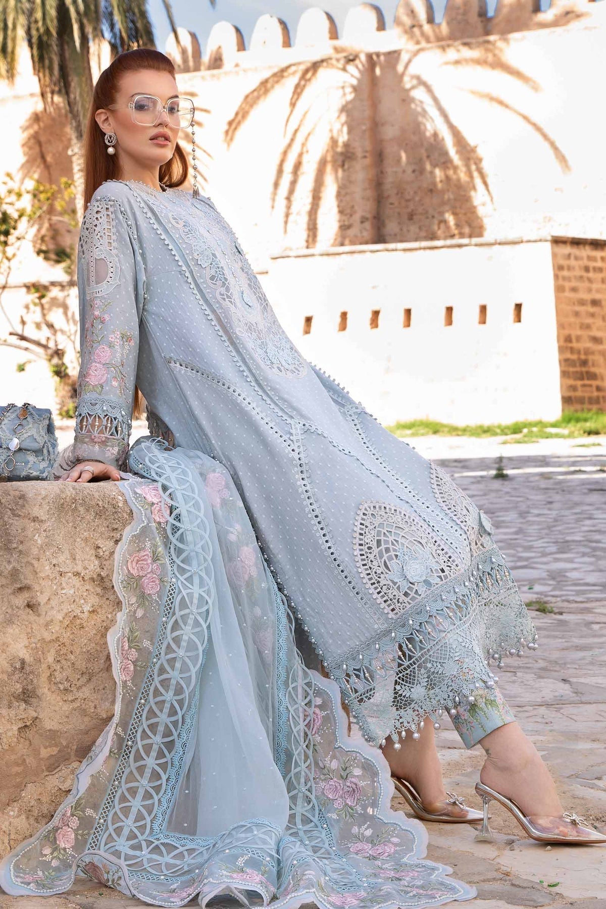 Maria B - D-2410-B - Lawn