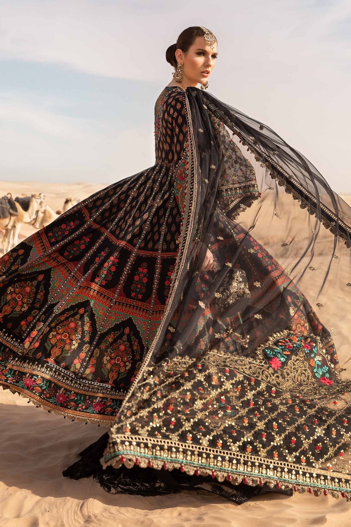 Maria B - D-2413-B- Lawn