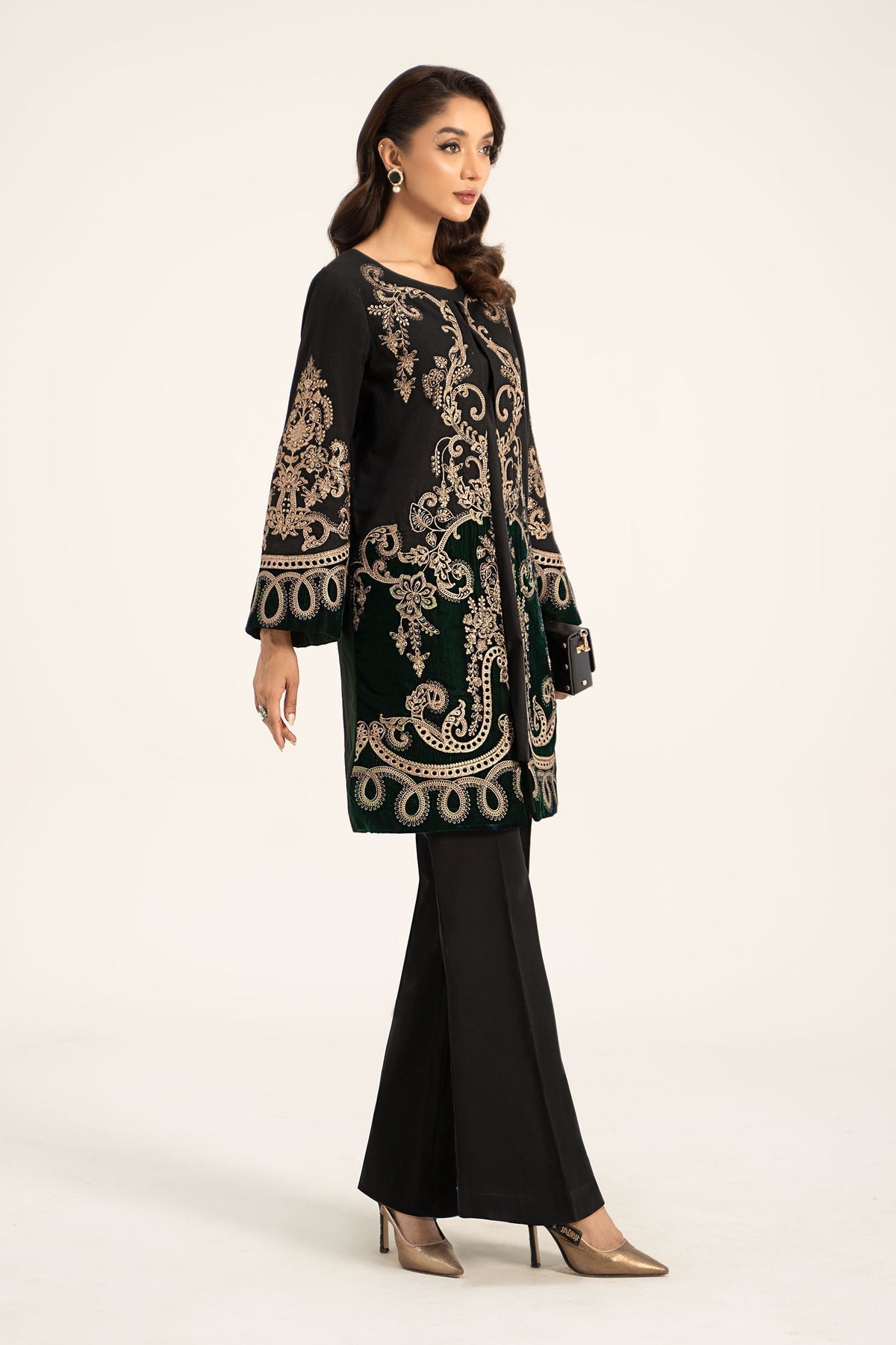 Maria B | Casual Pret 2024 | Khaddar Suit | DW-W24-113