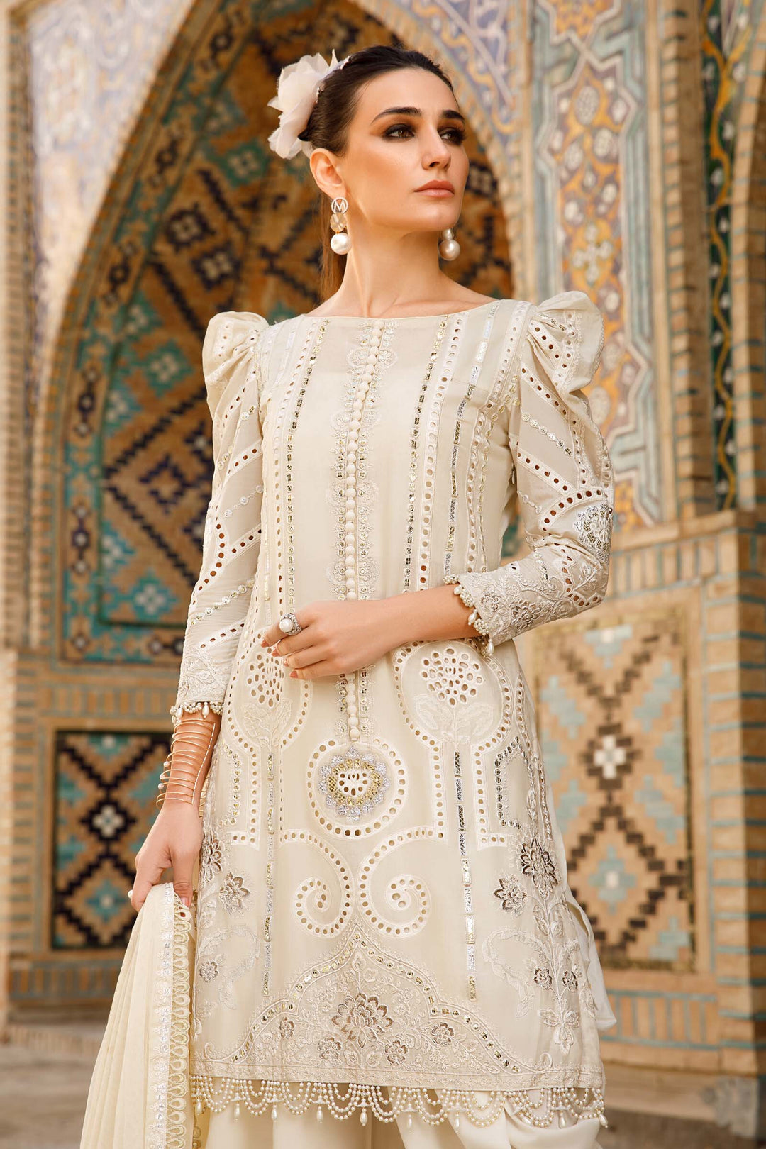 MARIA B EMBROIDED UNSTITCHED LAWN  D-2308-A