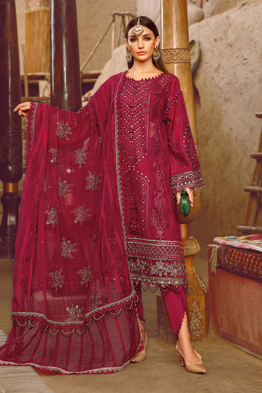 MARIA B EMBROIDED UNSTITCHED LAWN D-2311-B