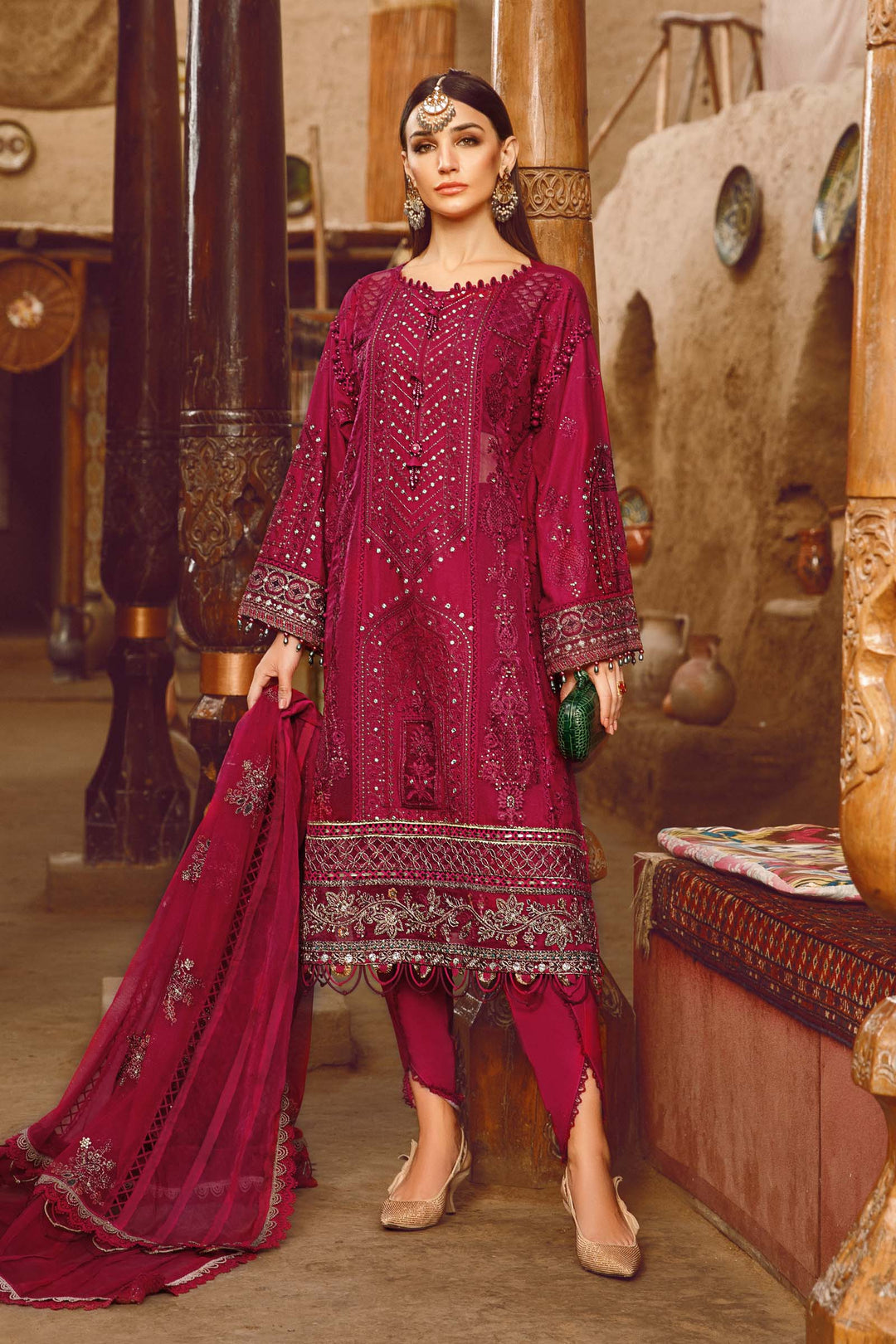 MARIA B EMBROIDED UNSTITCHED LAWN D-2311-B