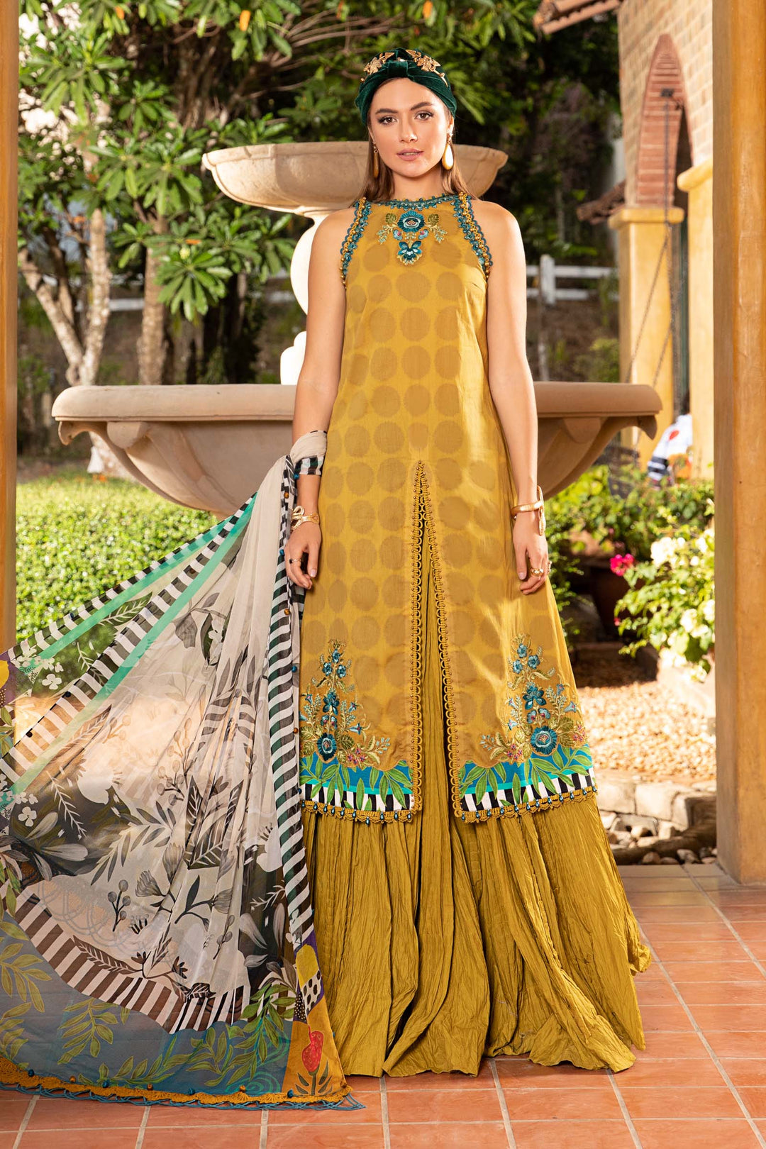 MARIA B PRINTED UNSTITCHED LAWN  MPT-1711-B