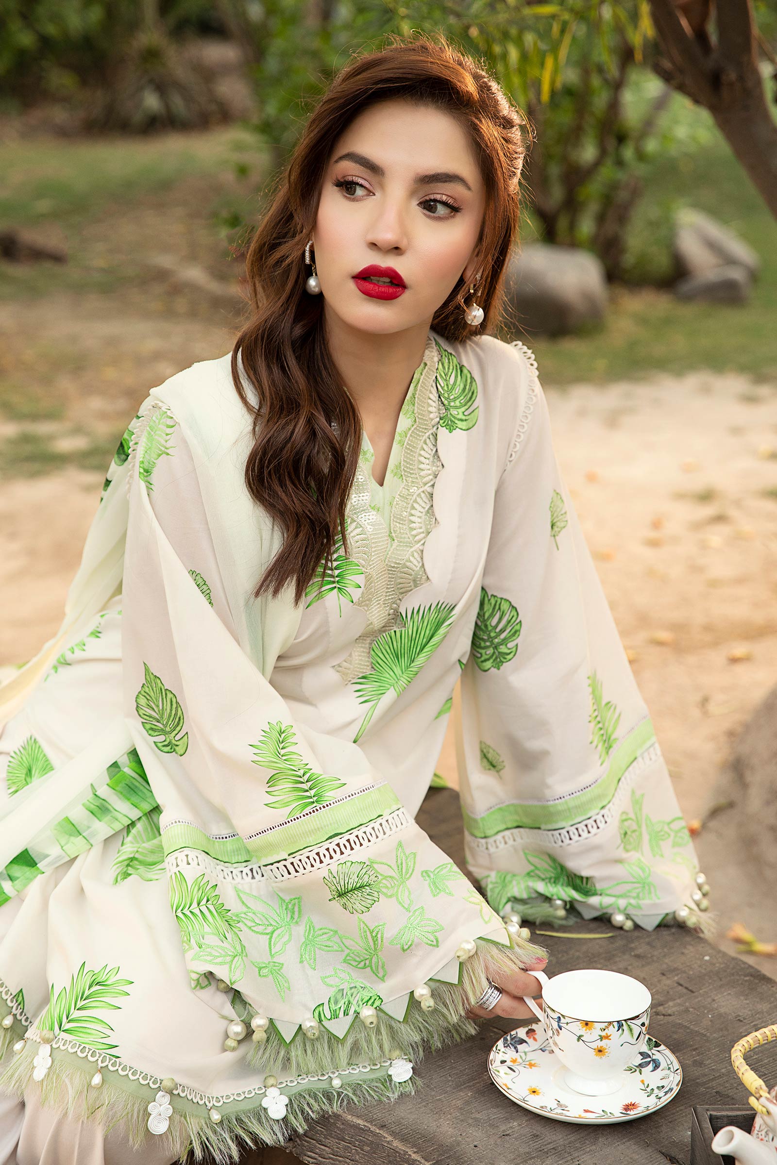 Maria B | Eid Basic Lawn | MB-CUS25-906B