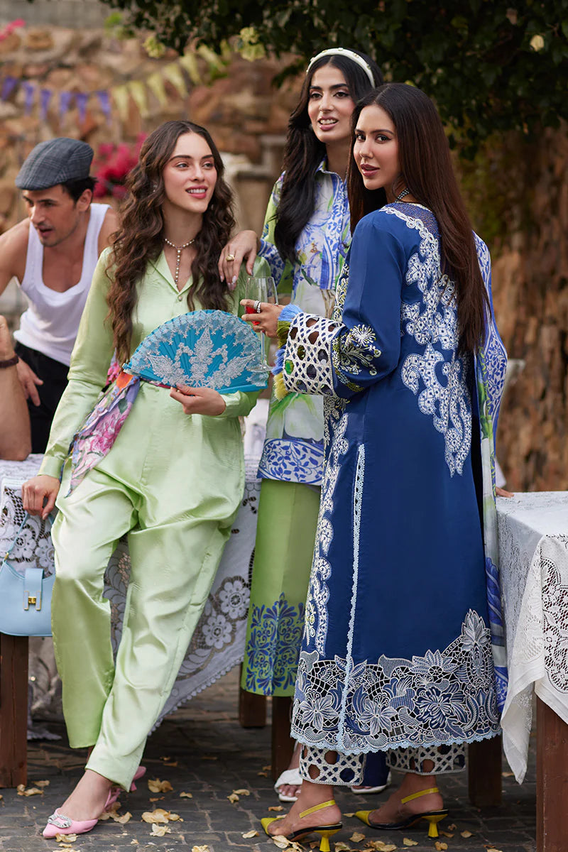 Mushq | Te Amo Luxury Lawn 24 | MODENA MAGIC