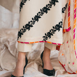 Vintage | Eid Edit 24 | Izna