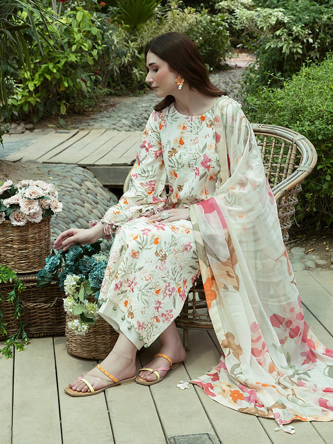 Izel | Oh Spring Lawn 25 | WISTERIA